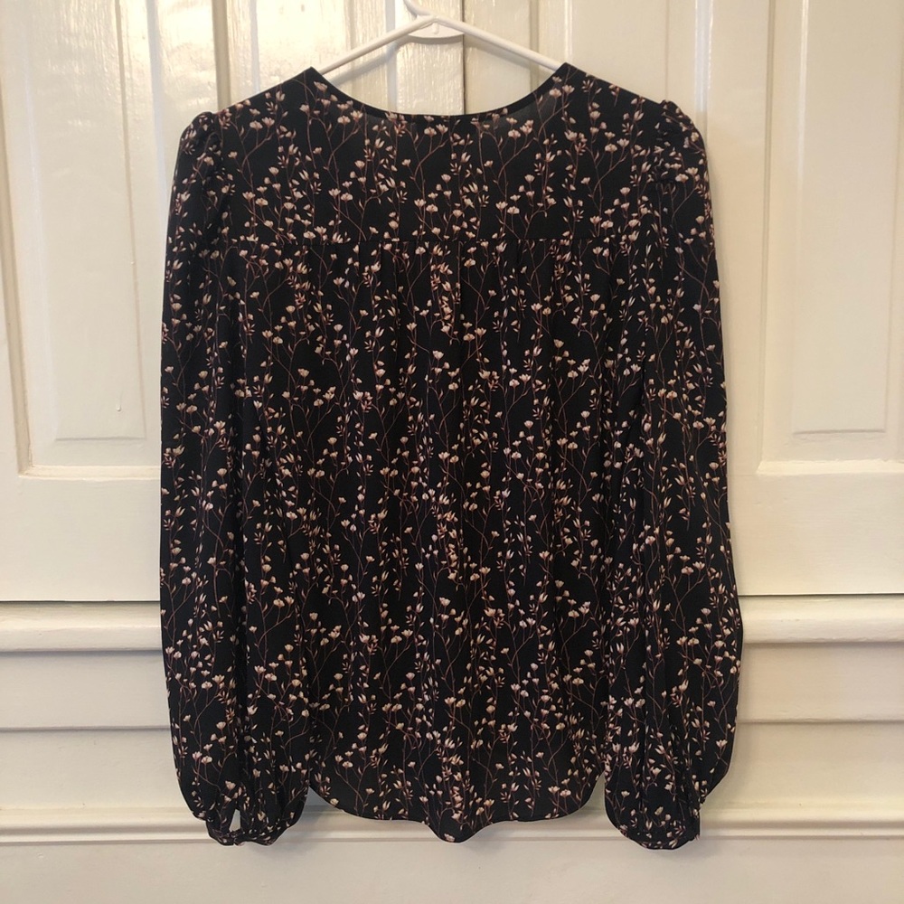 Express Blouse - Picture 3 of 8